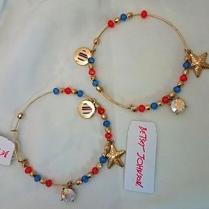 BETSEY JOHNSON BANGLES